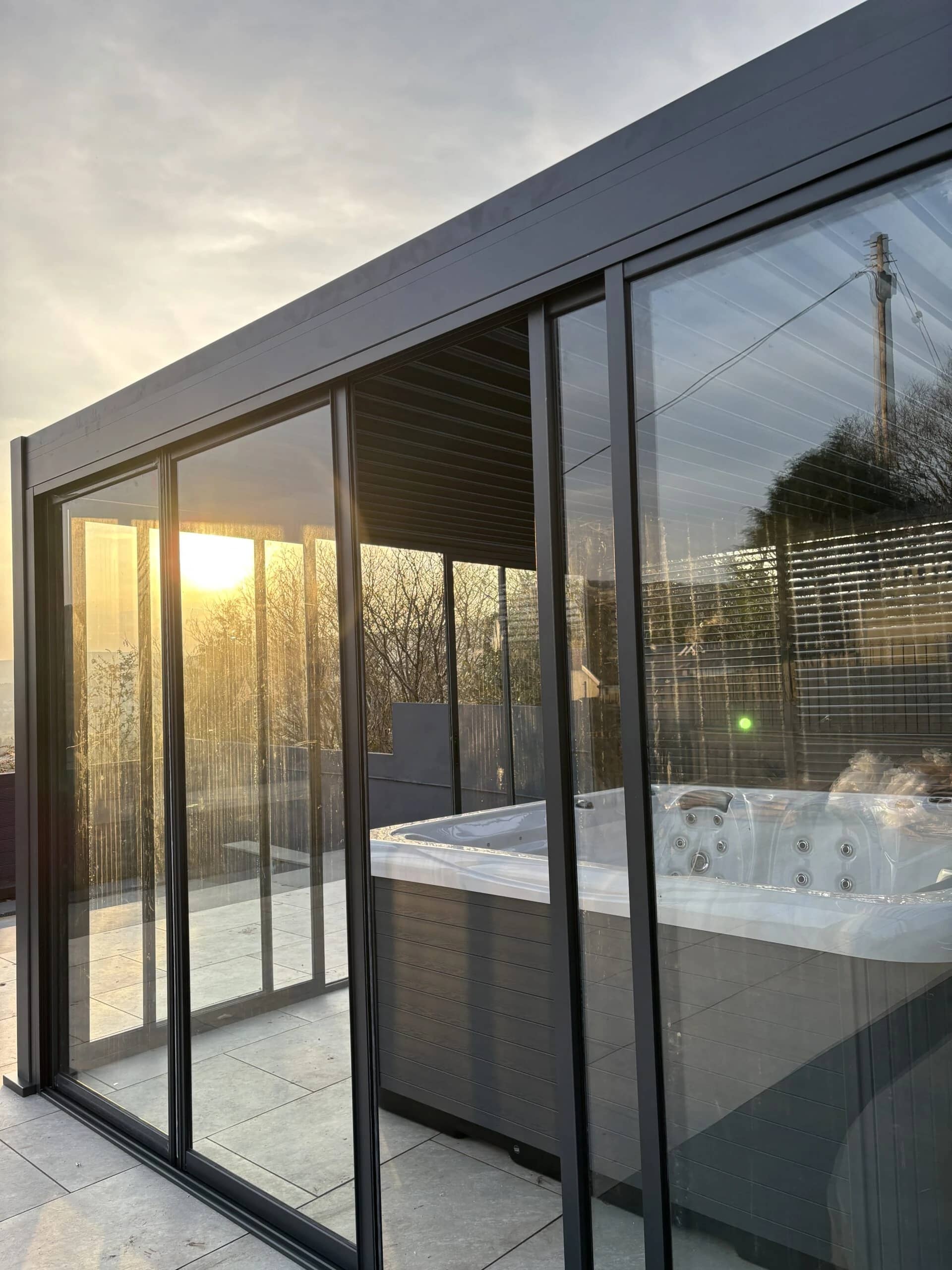 Saturn Glass Sliding-door System
